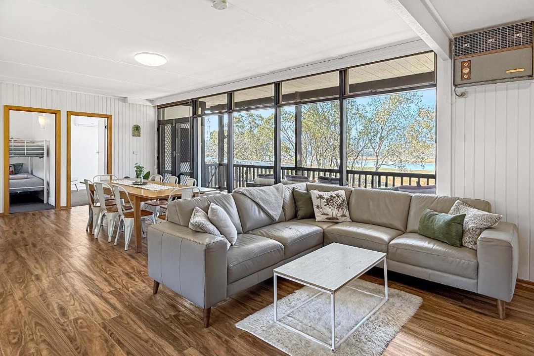 Photo of Others in Bonnie Doon