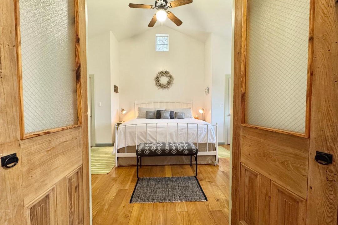 Photo of Bedroom in Cypress Banks