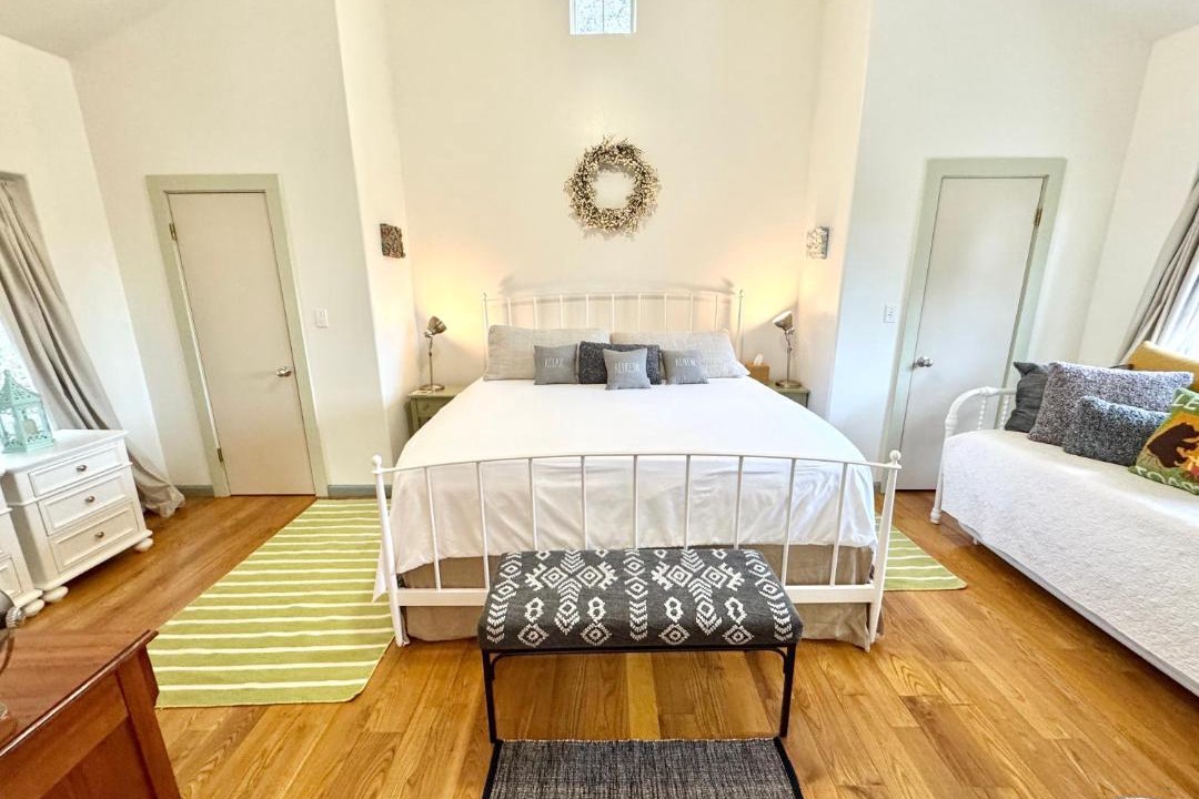 Photo of Bedroom in Cypress Banks