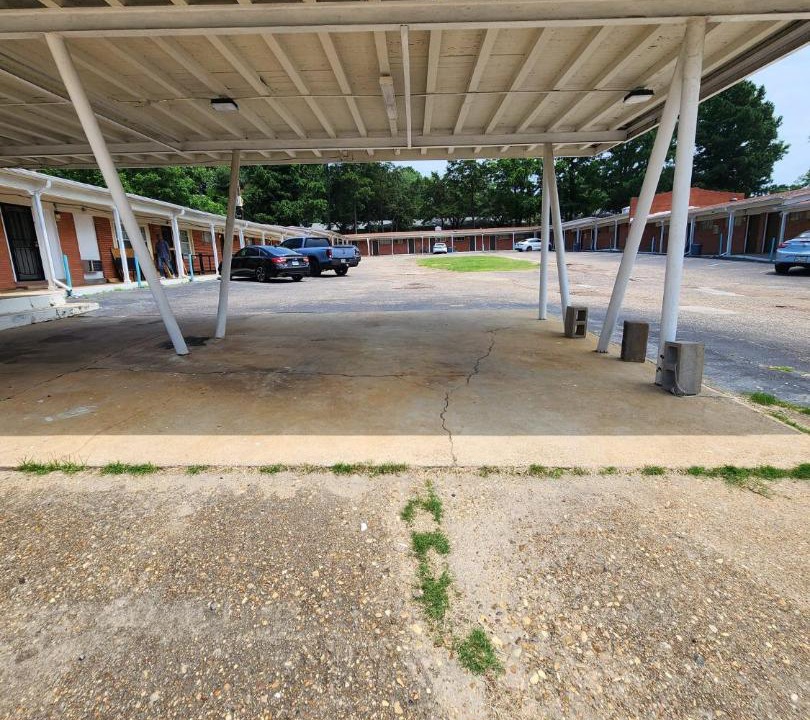 Photo of Others in Gladewater