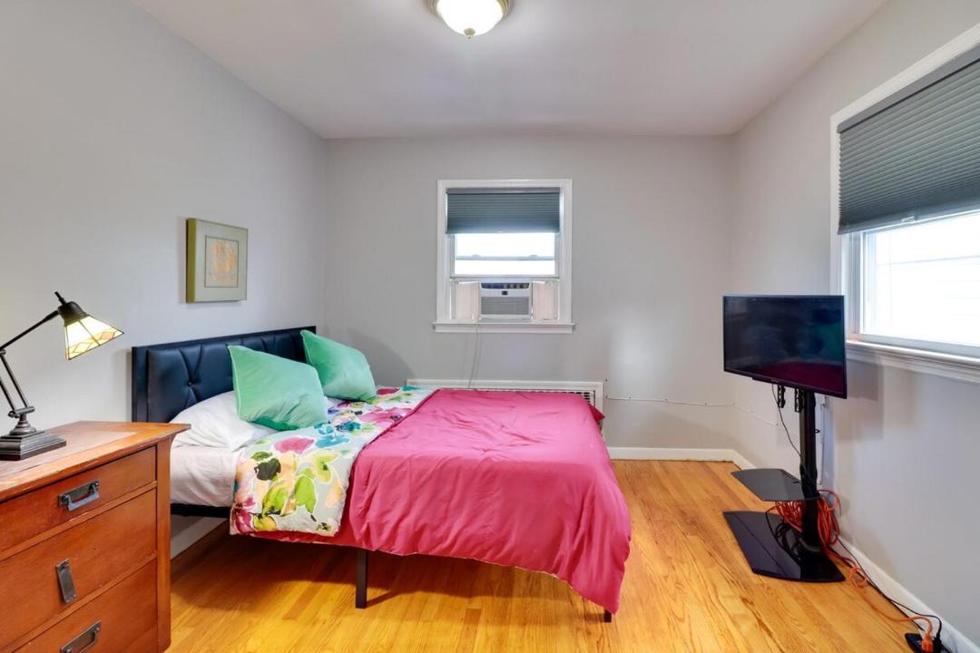 Photo of Bedroom in Hillside