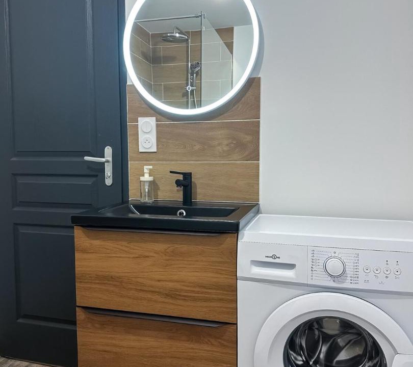 Photo of Others in Cognac