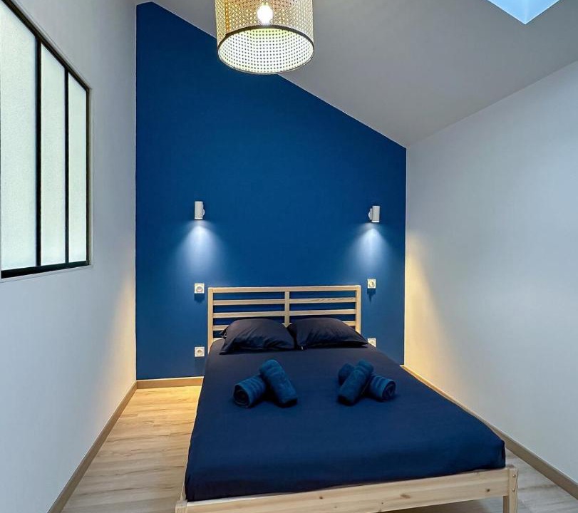 Photo of Others in Cognac