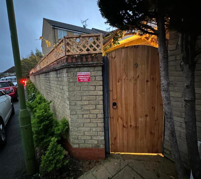 Photo of Others in Leavesden