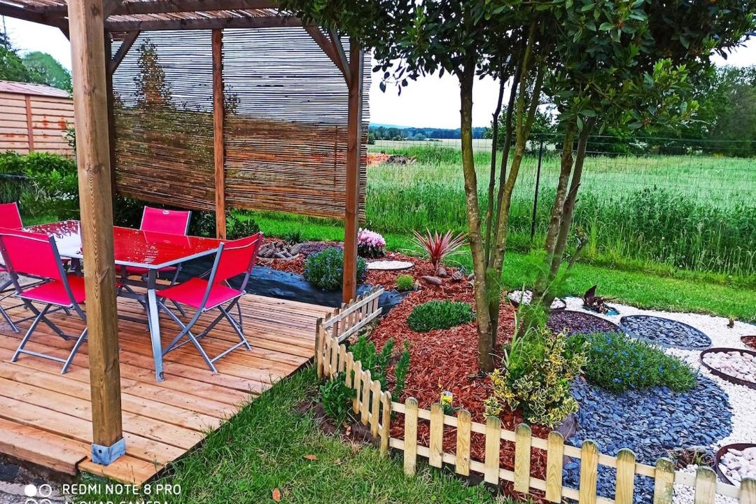 Photo of Others in Neant-sur-Yvel