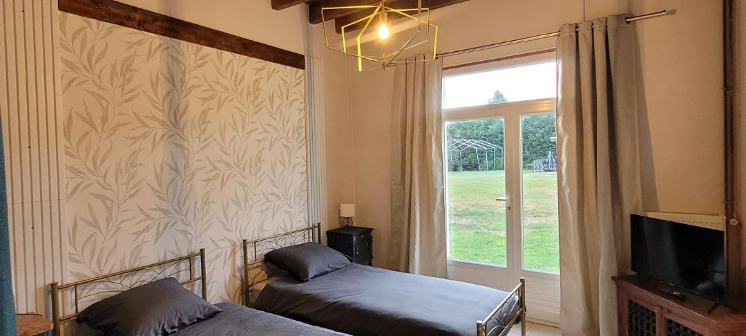 Photo of Others in Corrobert