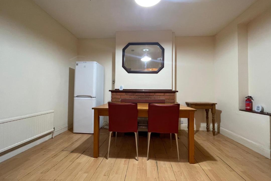 Photo of Others in Luton