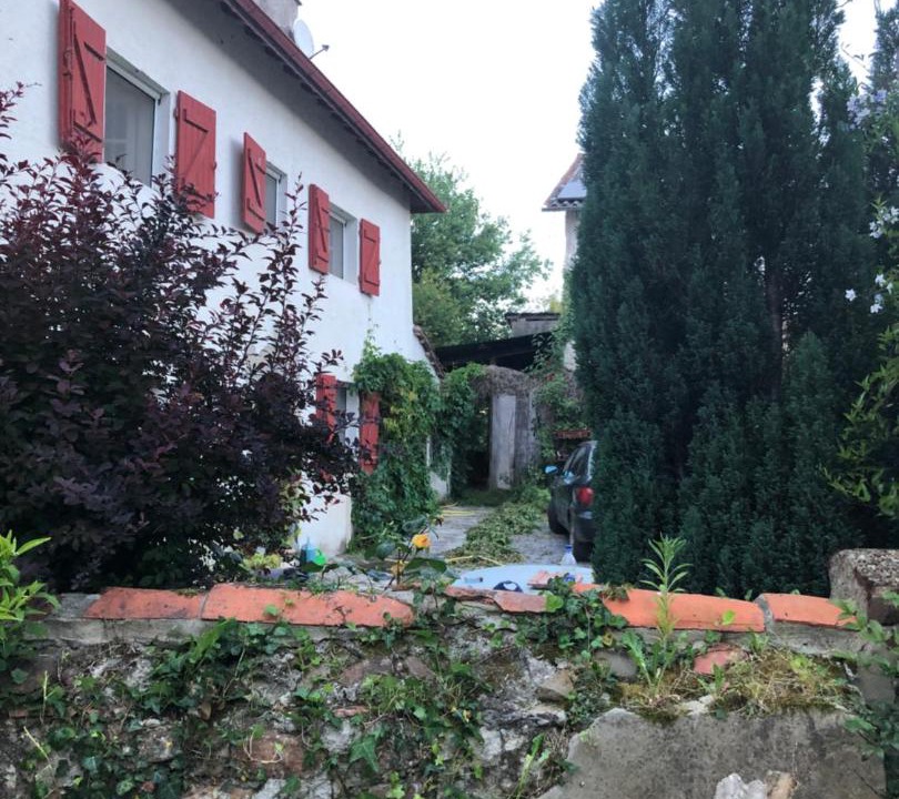 Photo of Others in Etcharry