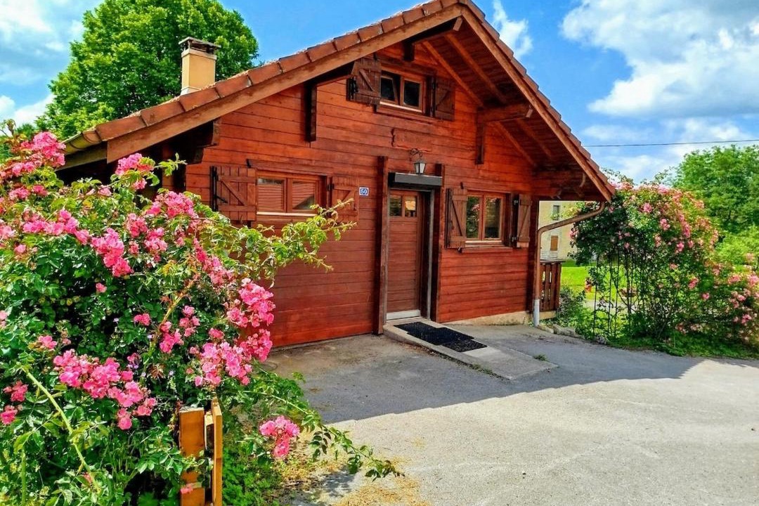 Photo of Others in Saffloz