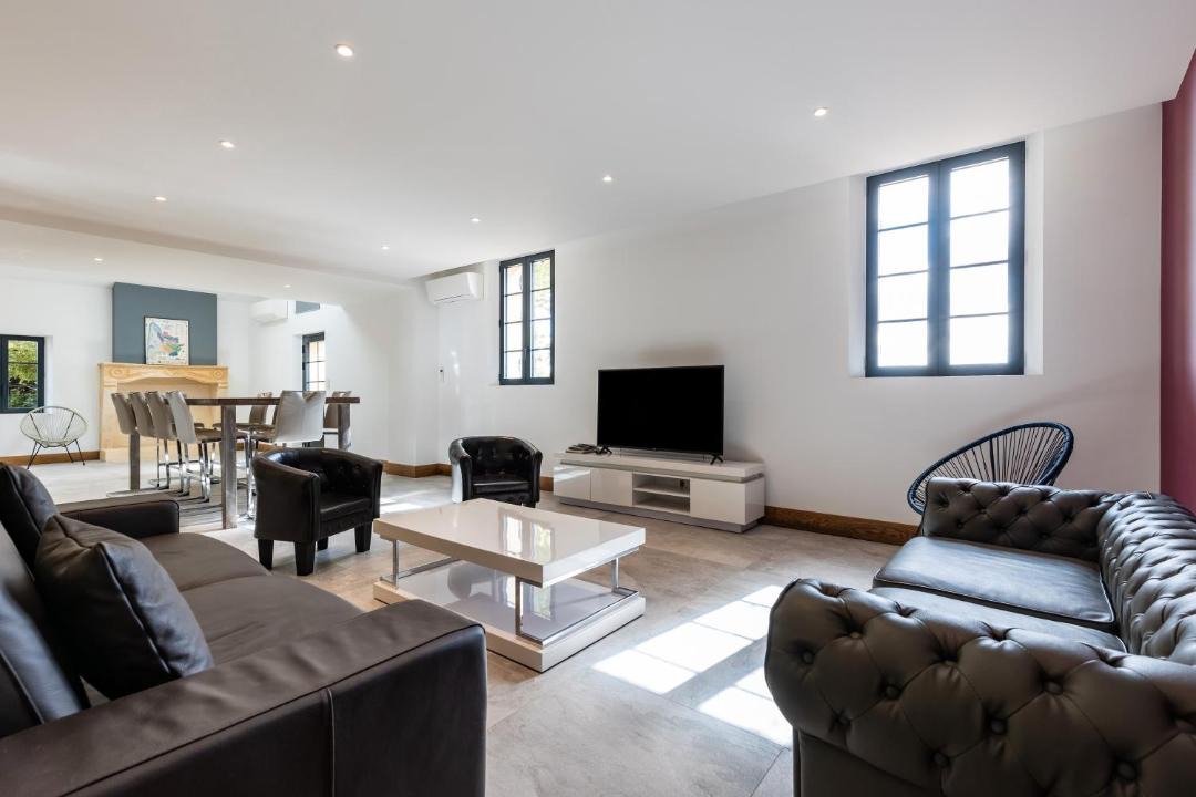 Photo of Others in Les Salles-De-Castillon