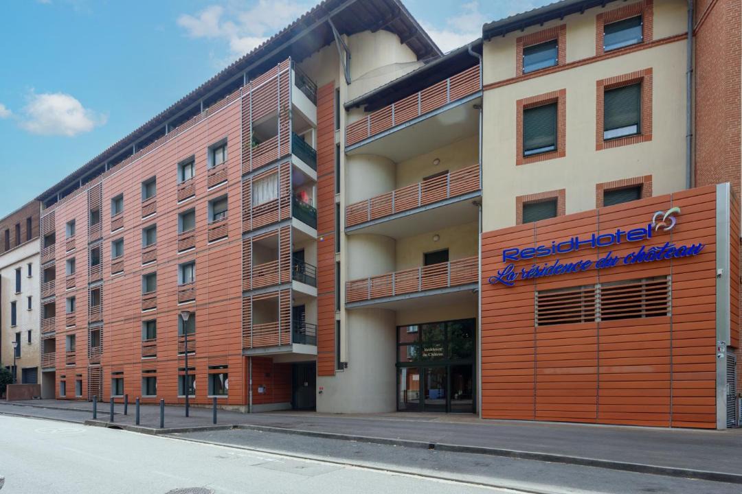 Photo of Others in Carmes