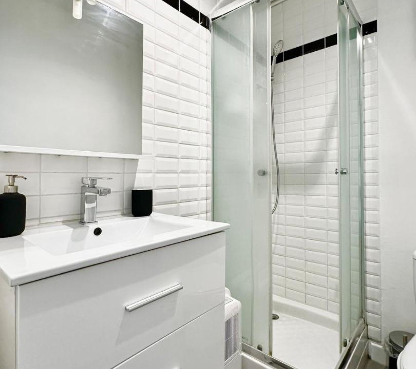 Photo of Bathroom in Coteaux Ouest