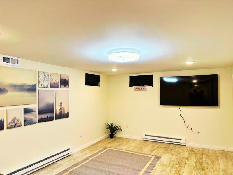 Photo of Others in Montague