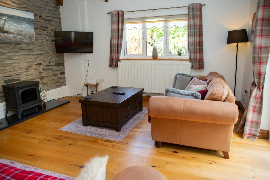 Photo of Others in Tremain