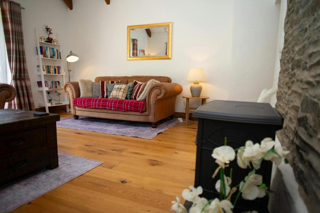 Photo of Others in Tremain