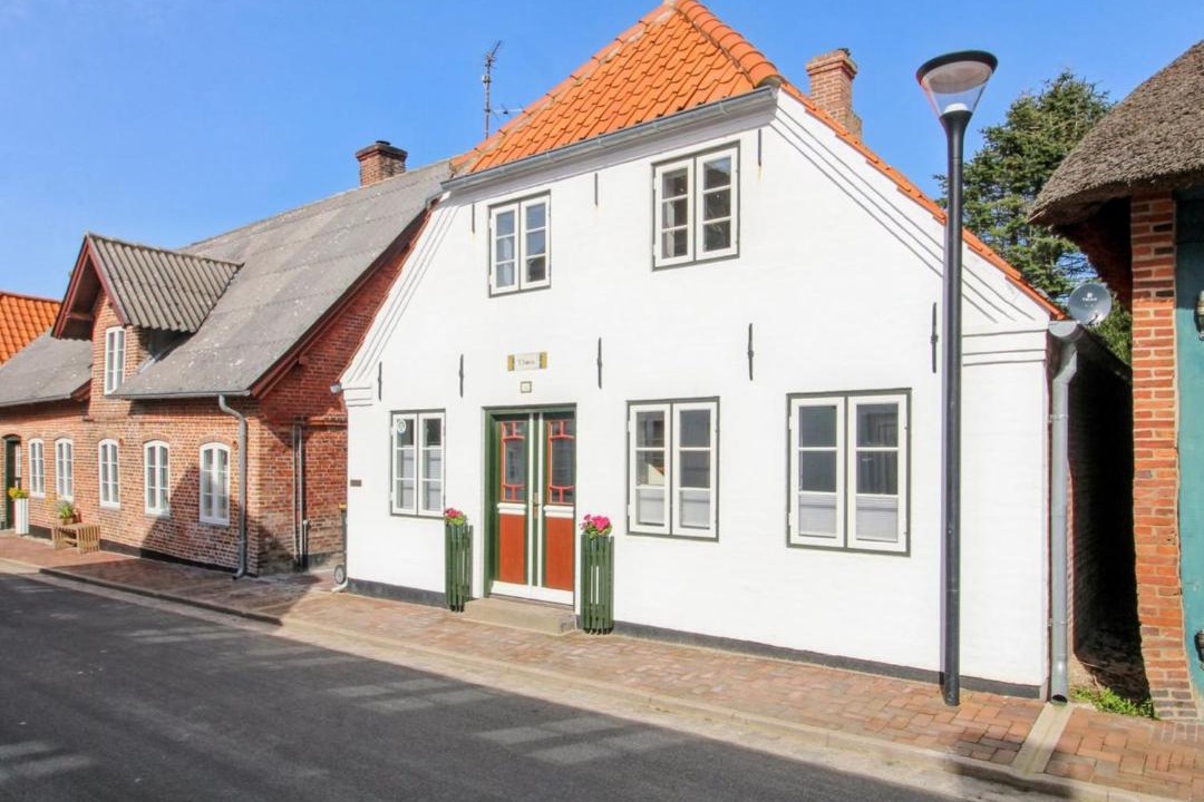 Photo of Others in Hojer