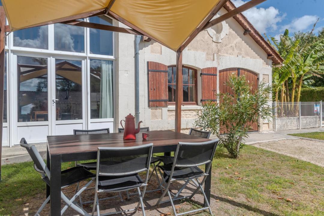 Photo of Others in Mortiers