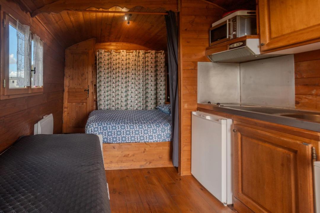 Photo of Others in Mortiers