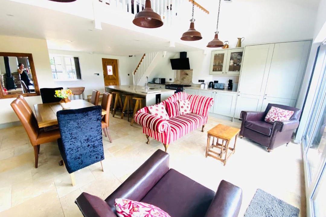 Photo of Others in Helsby