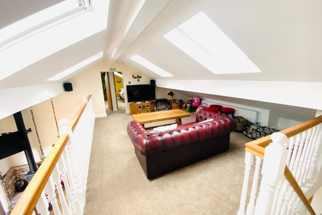 Photo of Others in Helsby