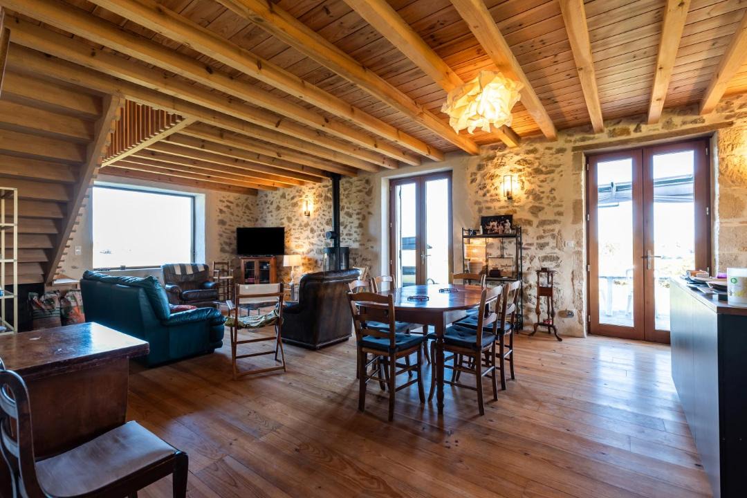 Photo of Others in Bazas