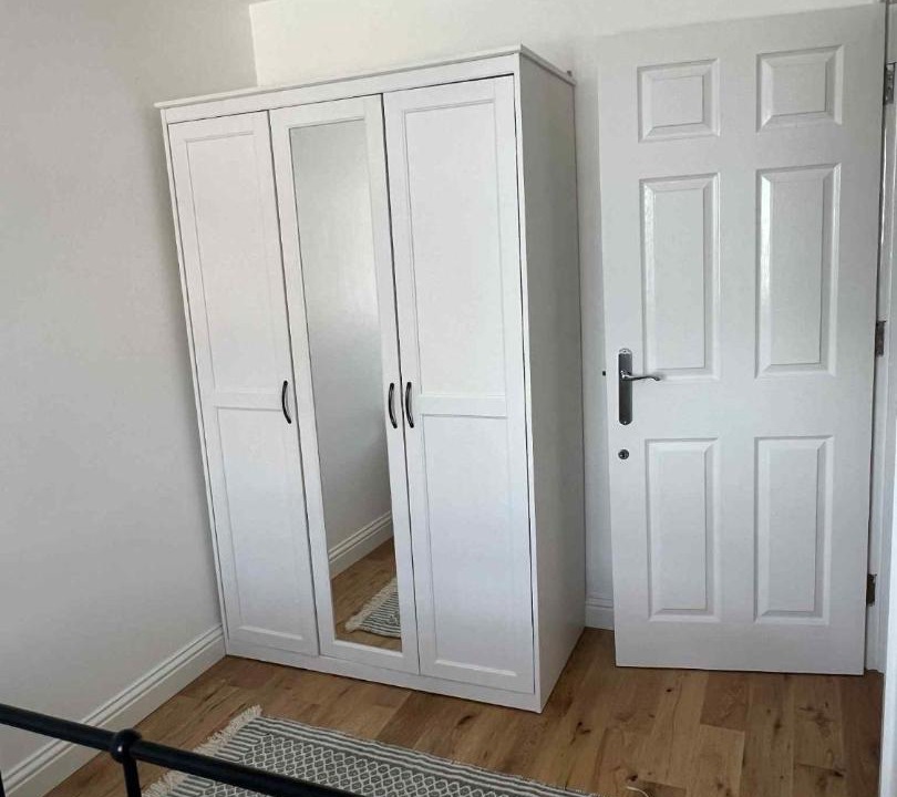 Photo of Others in Leavesden