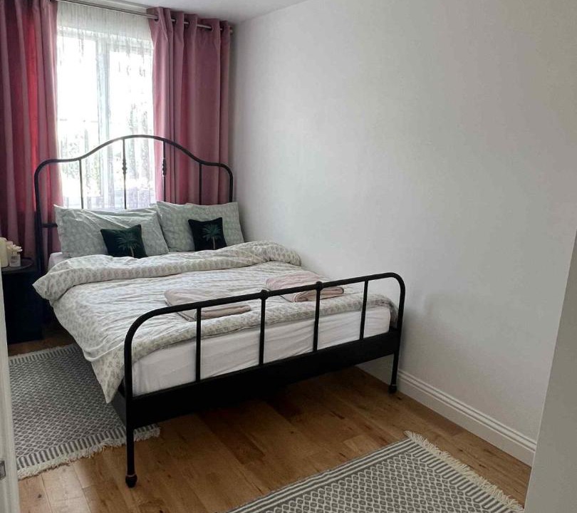 Photo of Others in Leavesden