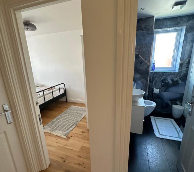 Photo of Others in Leavesden