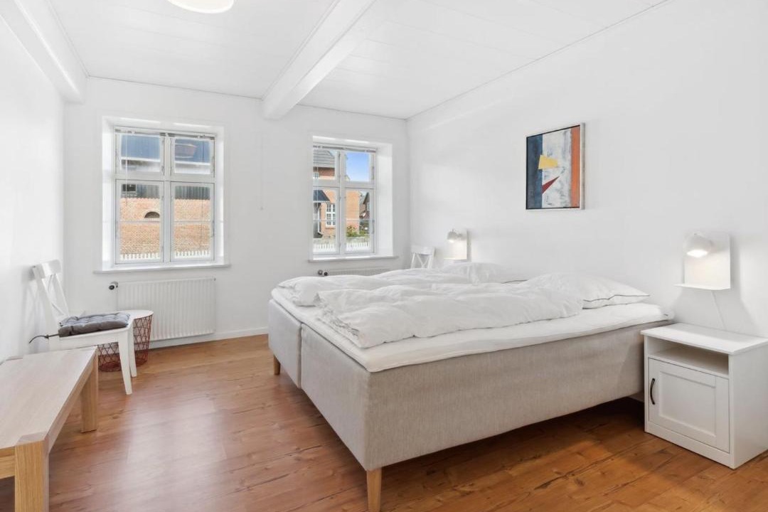 Photo of Others in Hojer