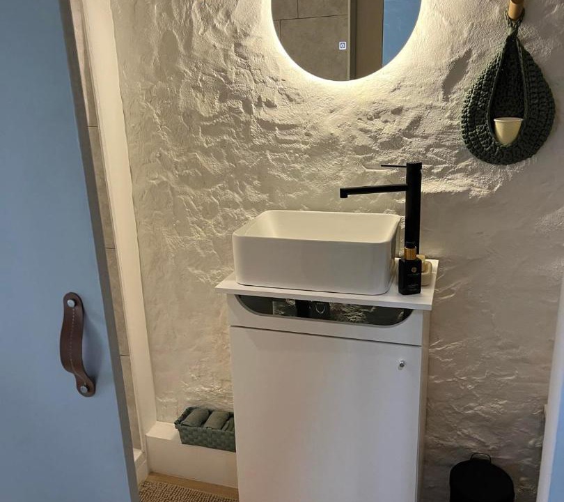 Photo of Bathroom in Avioth