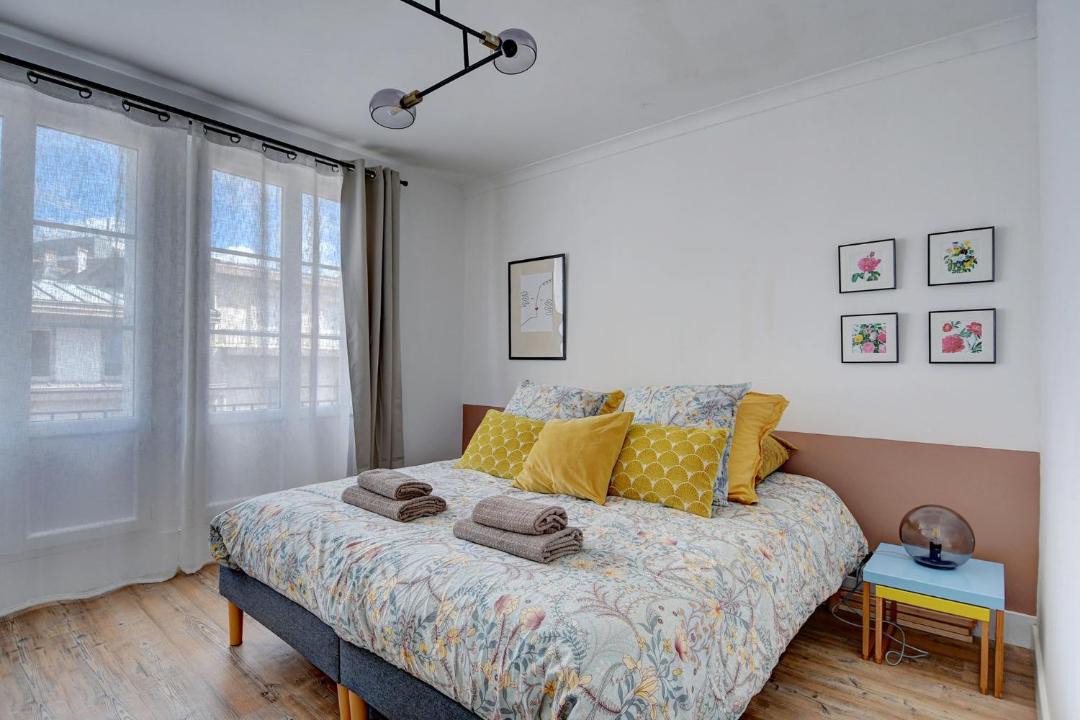 Photo of Bedroom in Downtown