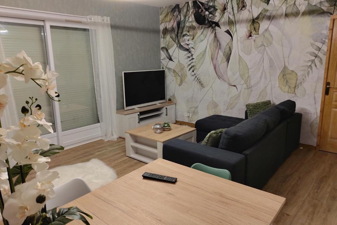 Photo of Livingroom in Saint-Jean-Froidmentel