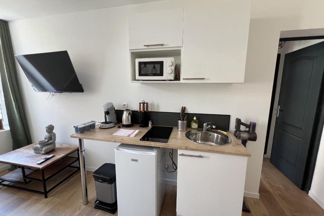 Photo of Kitchen in Lens