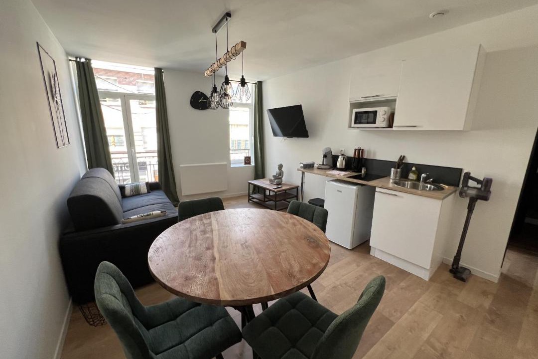 Photo of Others in Lens