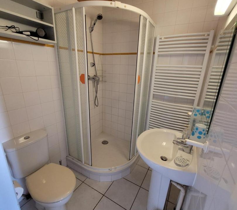 Photo of Bathroom in Corbelin