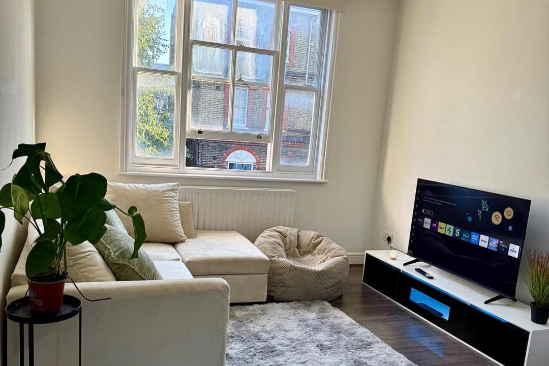 Photo of Livingroom in Canonbury