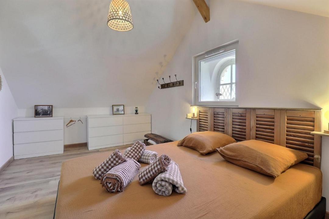 Photo of Bedroom in Epinouze