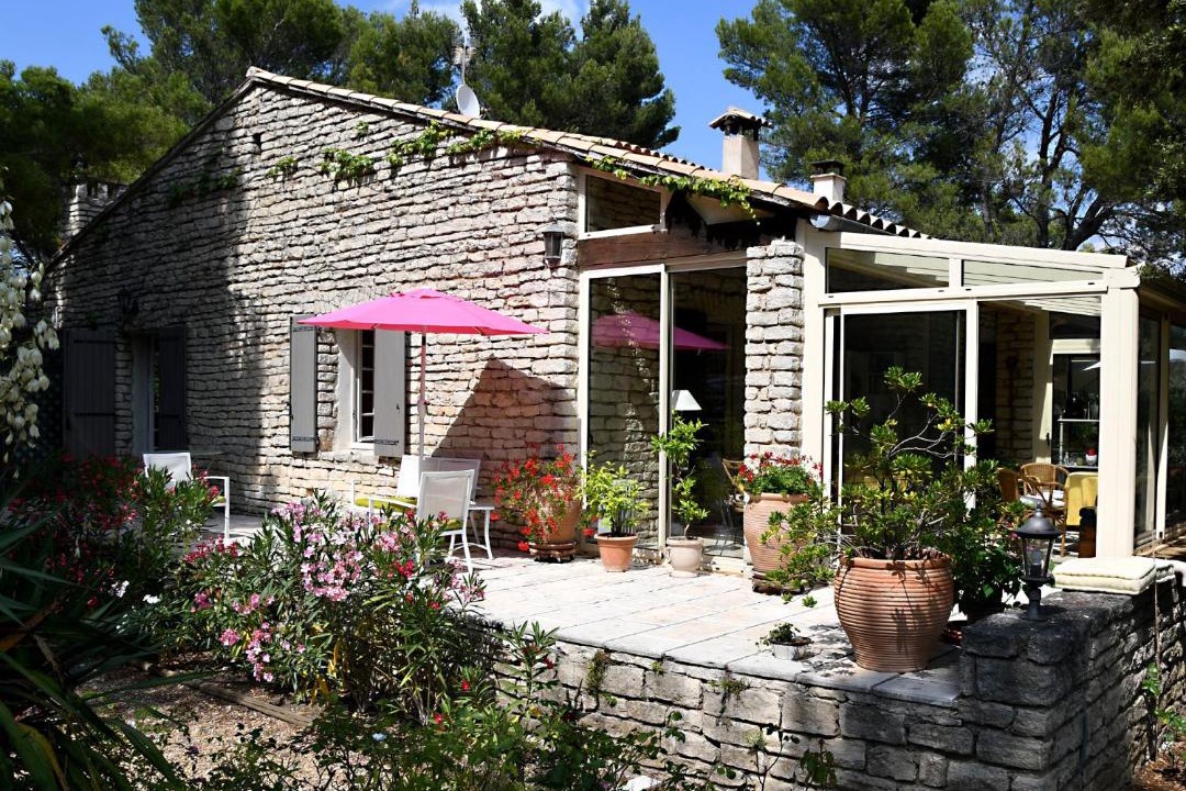 Photo of Others in Murs