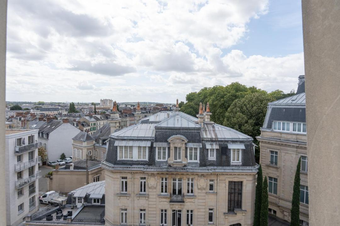 Photo of Others in Bollee