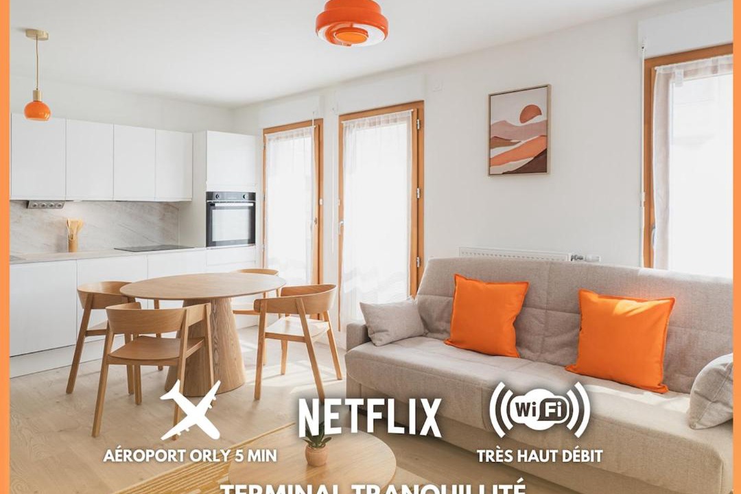 Photo of Others in Orly