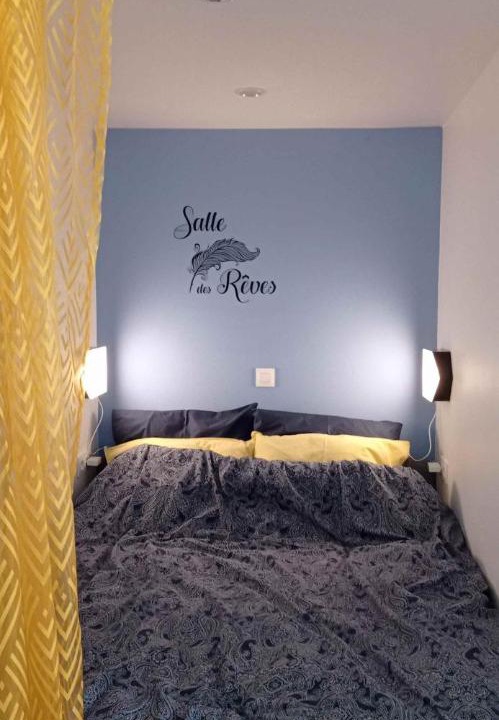 Photo of Bedroom in Mantilly