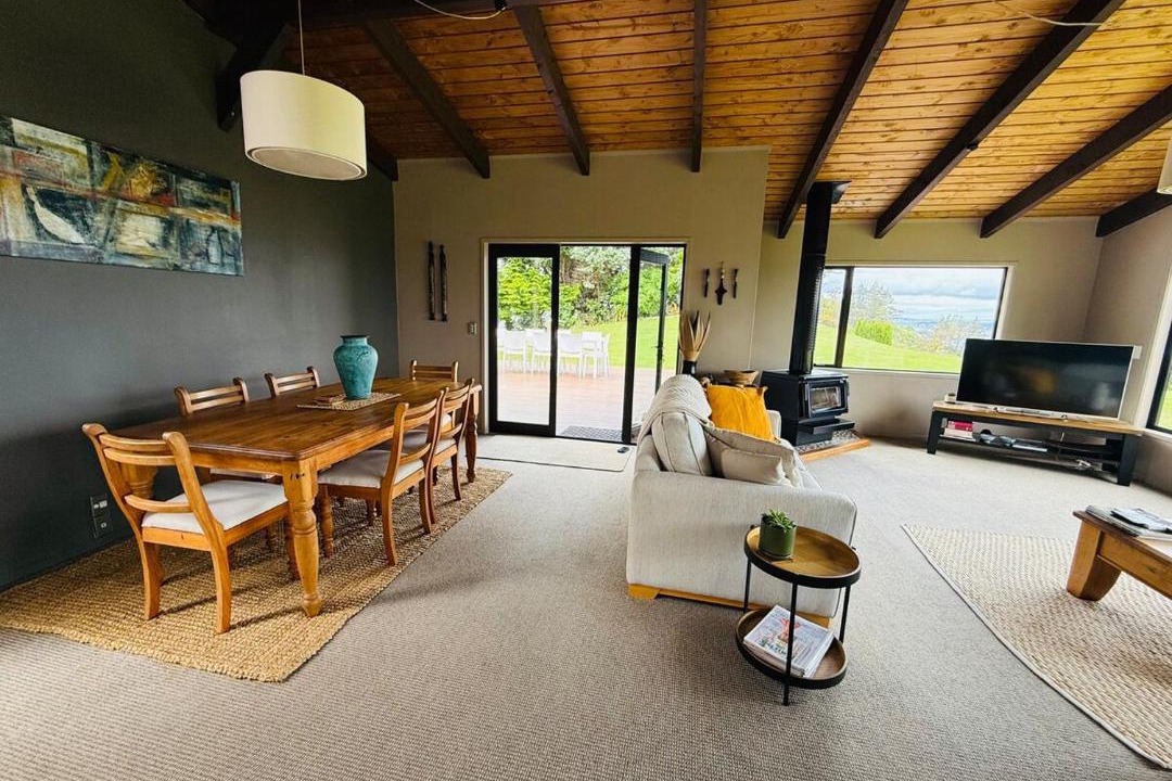 Photo of Others in Acacia Bay