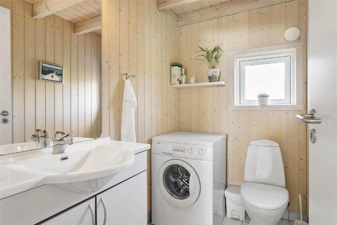 Photo of Bathroom in Snedsted