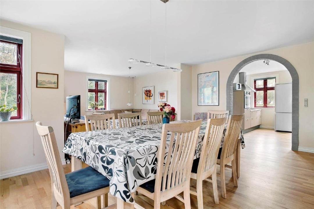 Photo of Others in ster Assels