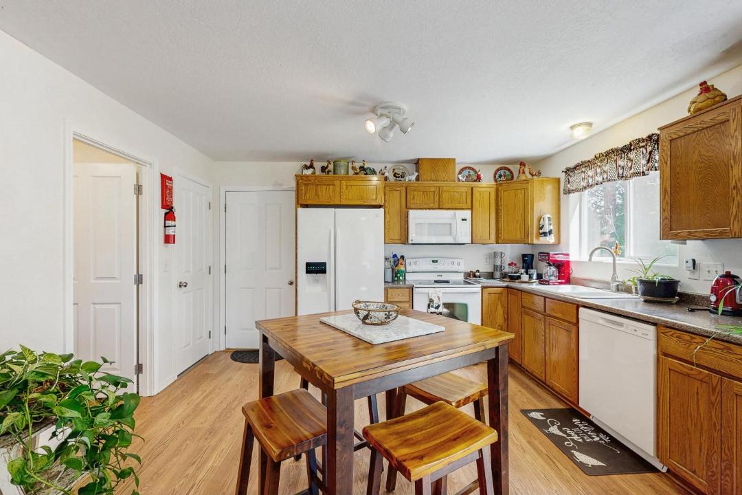 Photo of Kitchen in Chiloquin