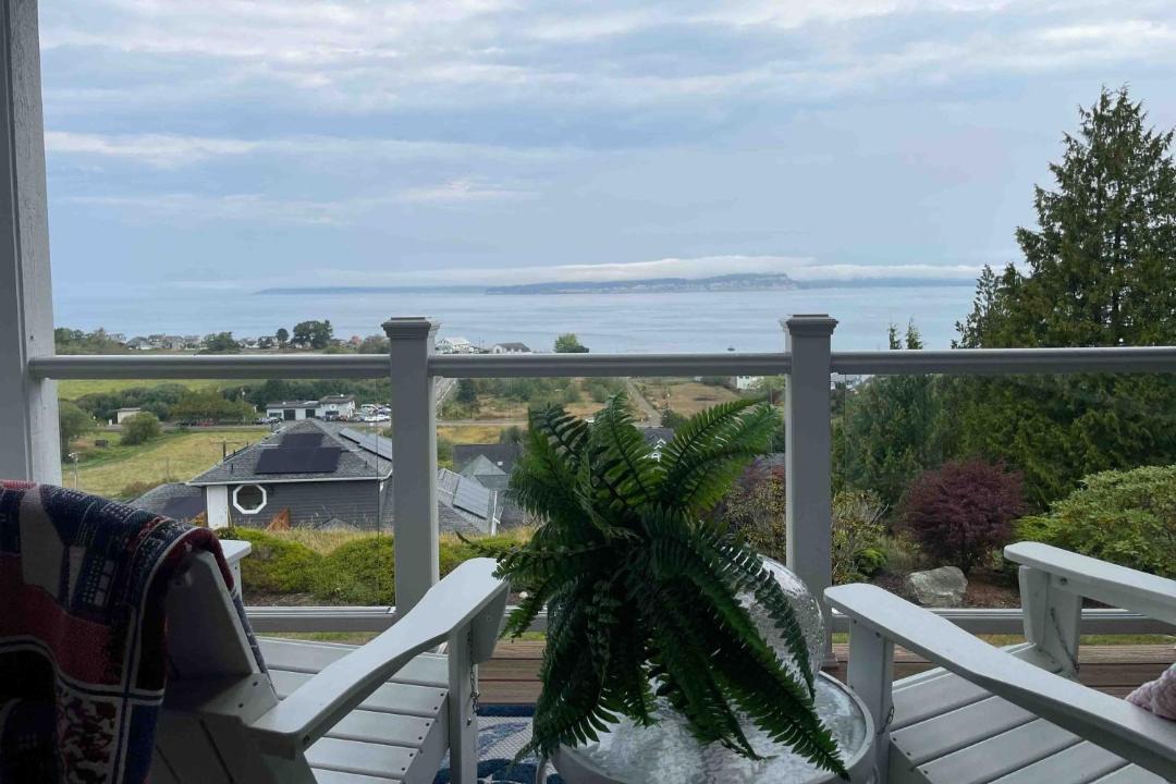 Photo of Patio Balcony in Hansville