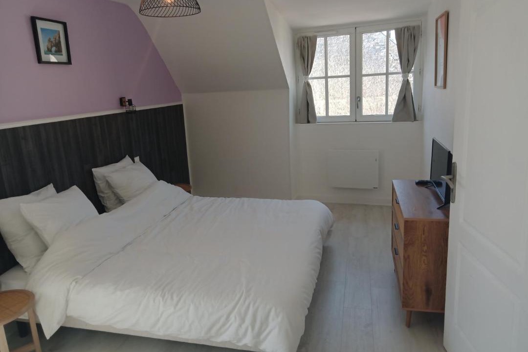 Photo of Bedroom in Saint-Pere