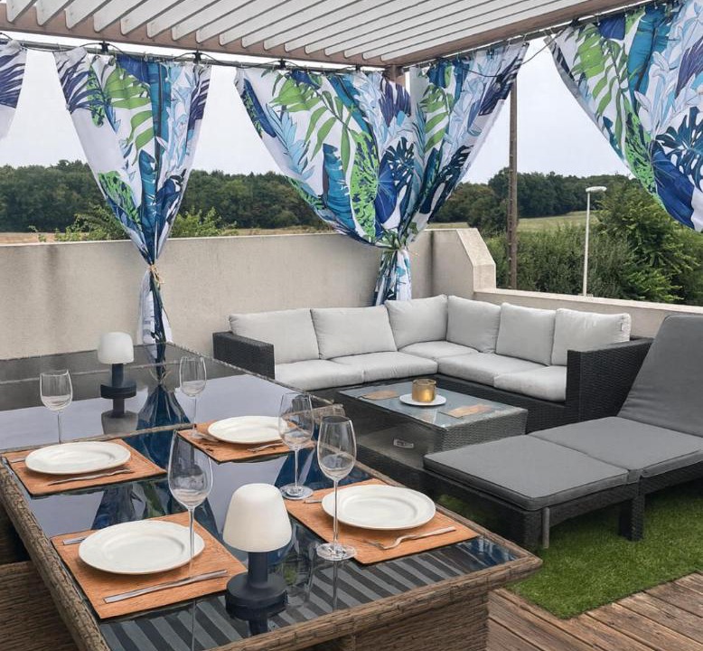 Photo of Others in Bords