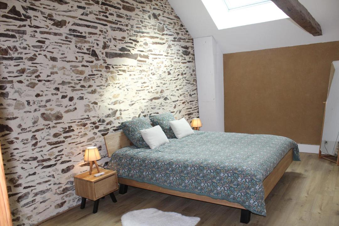 Photo of Bedroom in Saint-Medard-sur-Ille