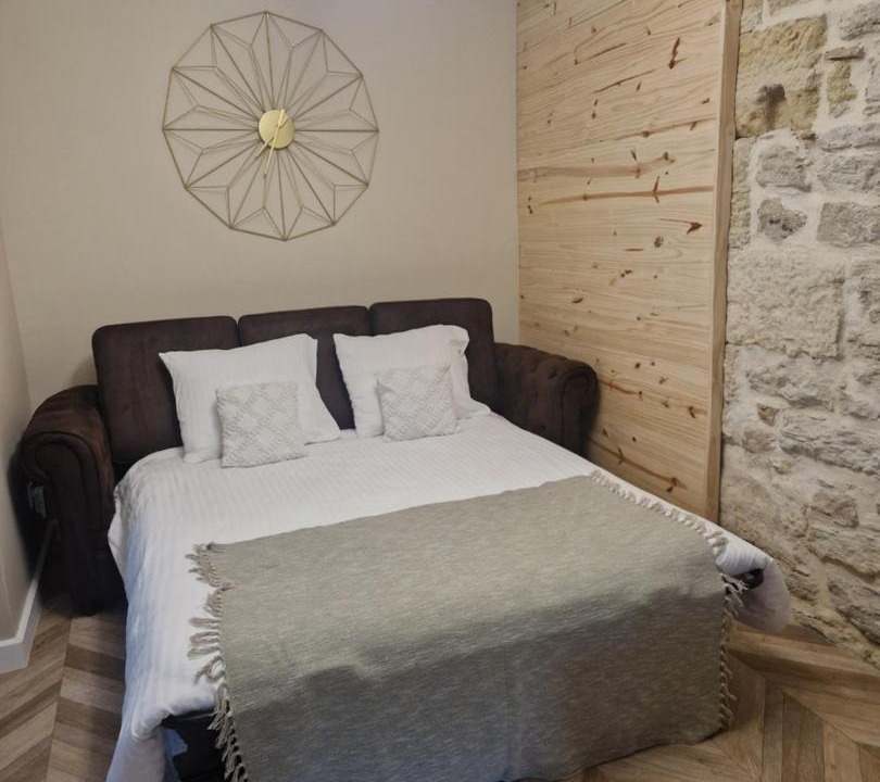 Photo of Others in Hure